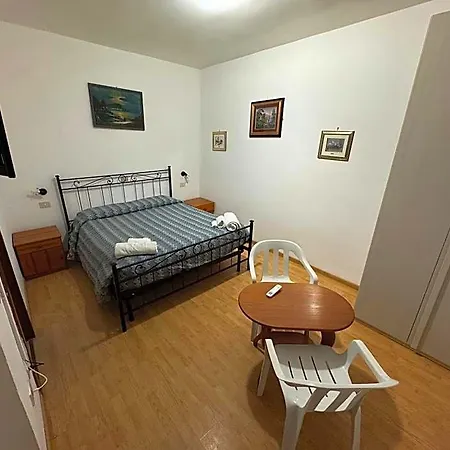 Paradiso Szálloda *